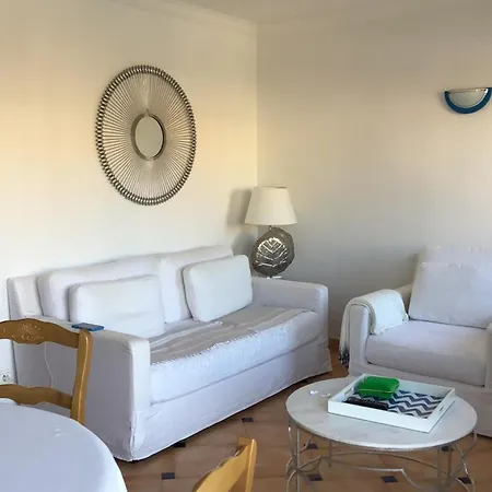 Appartement Spacious - Near The