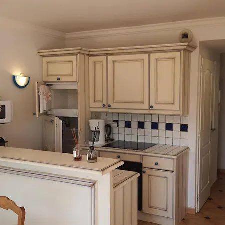 Spacious - Near The Apartamento *