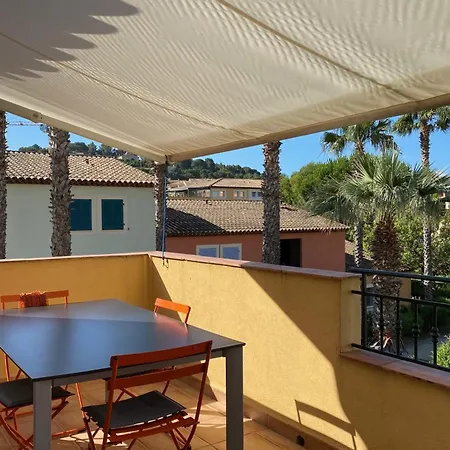 Spacious - Near The Appartement